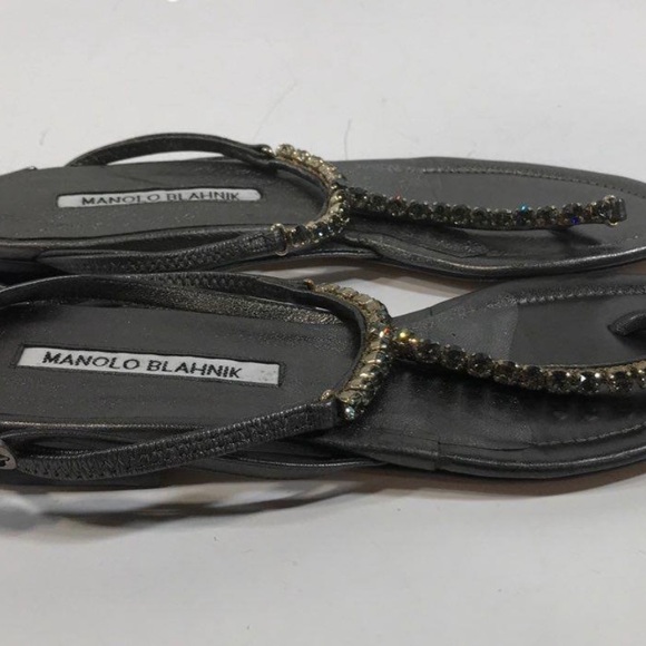 NEW!! Women’s Manolo Blahnik “Tinfross” Gray Leather Embellished Sandals Size 37
